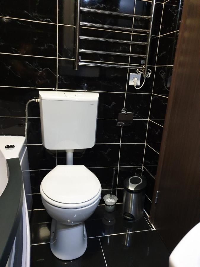 Апартаменты Apartmani vuk Цетине