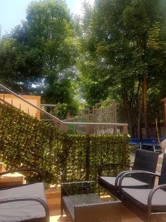 Апартаменты Apartmani vuk Цетине